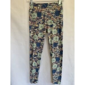 Lularoe OS Leggings Paisley Daisy Floral Print Blue Purple Geometric